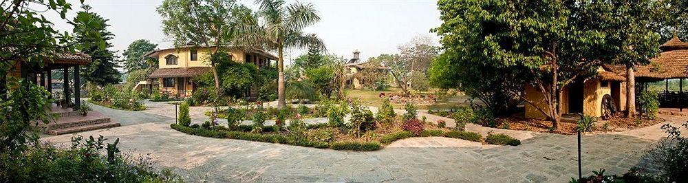 Bhanjyang Village Lodge Pokhara Extérieur photo