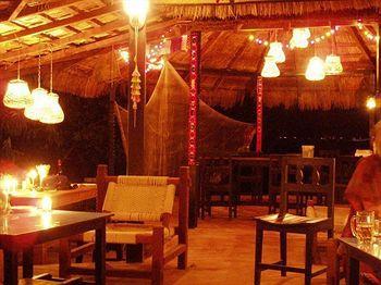 Bhanjyang Village Lodge Pokhara Extérieur photo